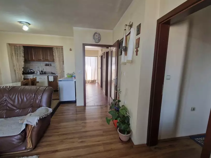 House 270m² in Spain, Barcelona. Priced at 230000€ rent photo-24
