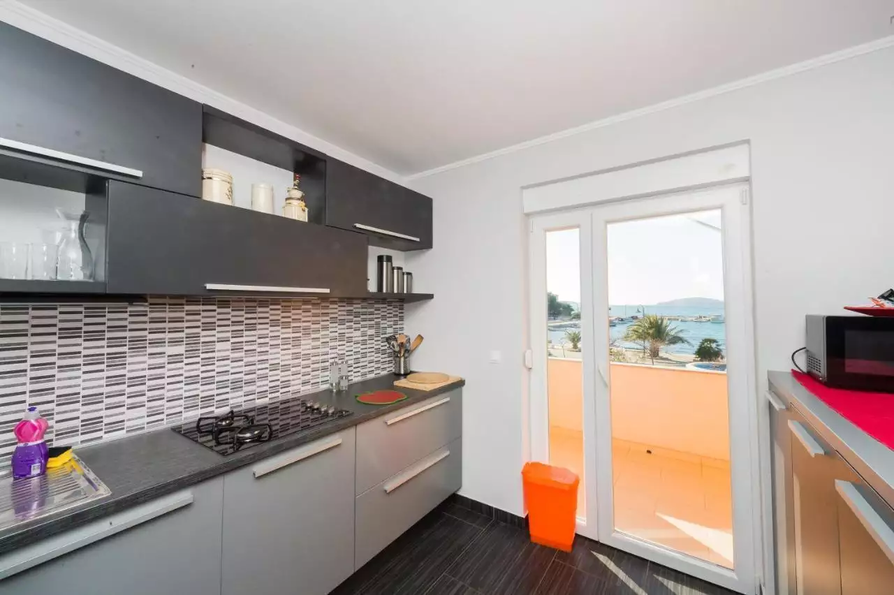 Villa 120m² in Croatia, Zaboric. Priced at 1900000€ rent photo-10