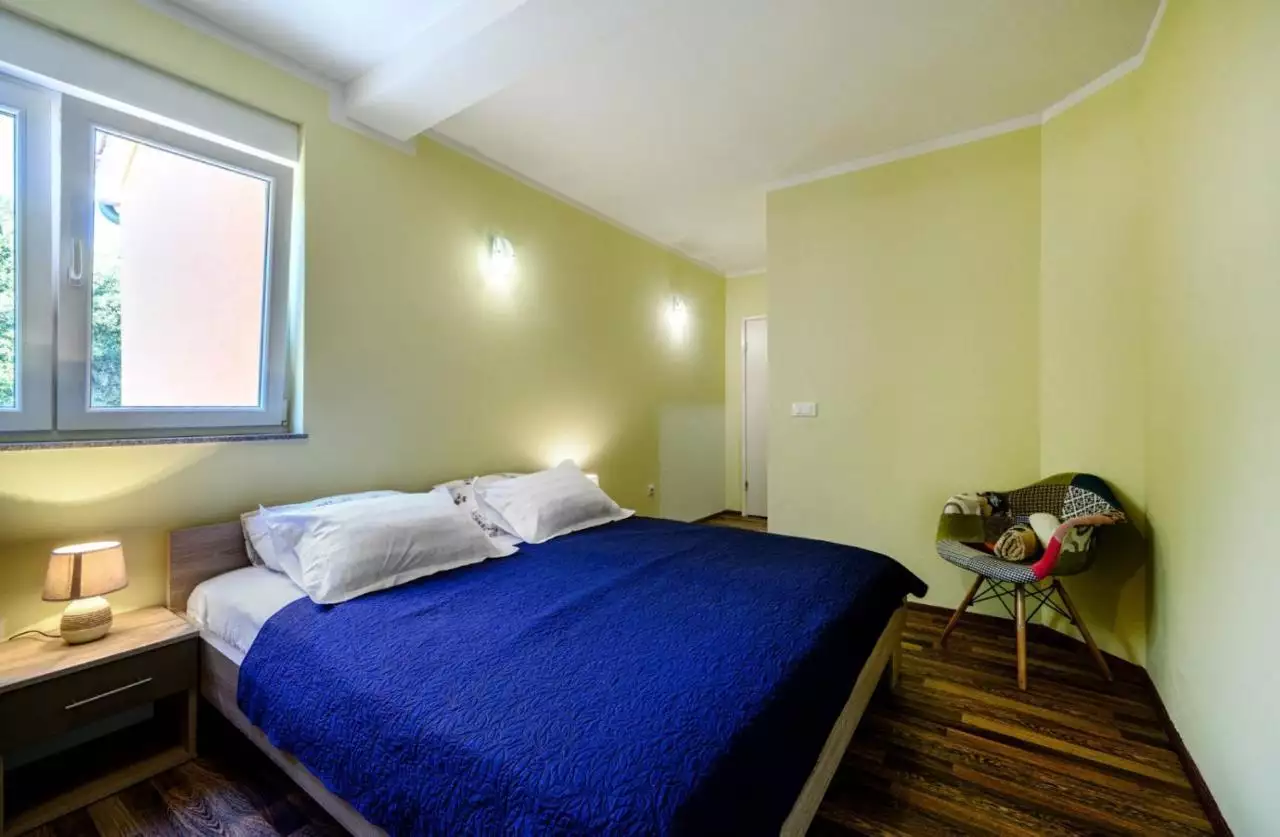 Villa 120m² in Croatia, Zaboric. Priced at 1900000€ rent photo-16