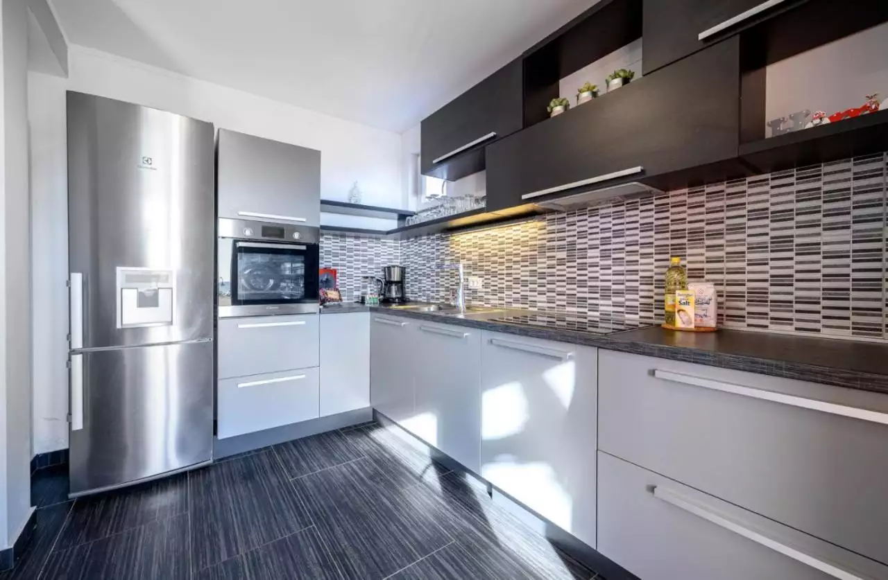 Villa 120m² in Croatia, Zaboric. Priced at 1900000€ rent photo-17