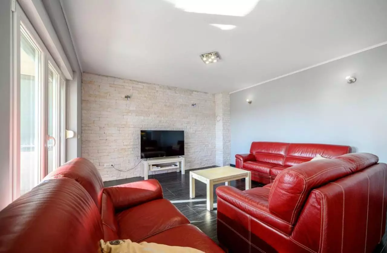Villa 120m² in Croatia, Zaboric. Priced at 1900000€ rent photo-24