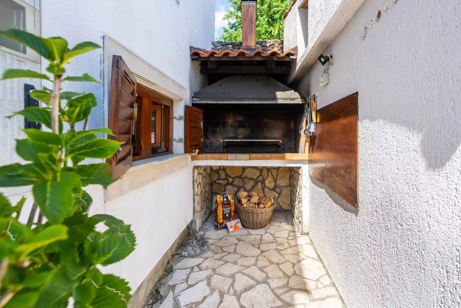 Villa 205m² in Croatia, Vrbnik. Priced at 570000€ rent photo-10