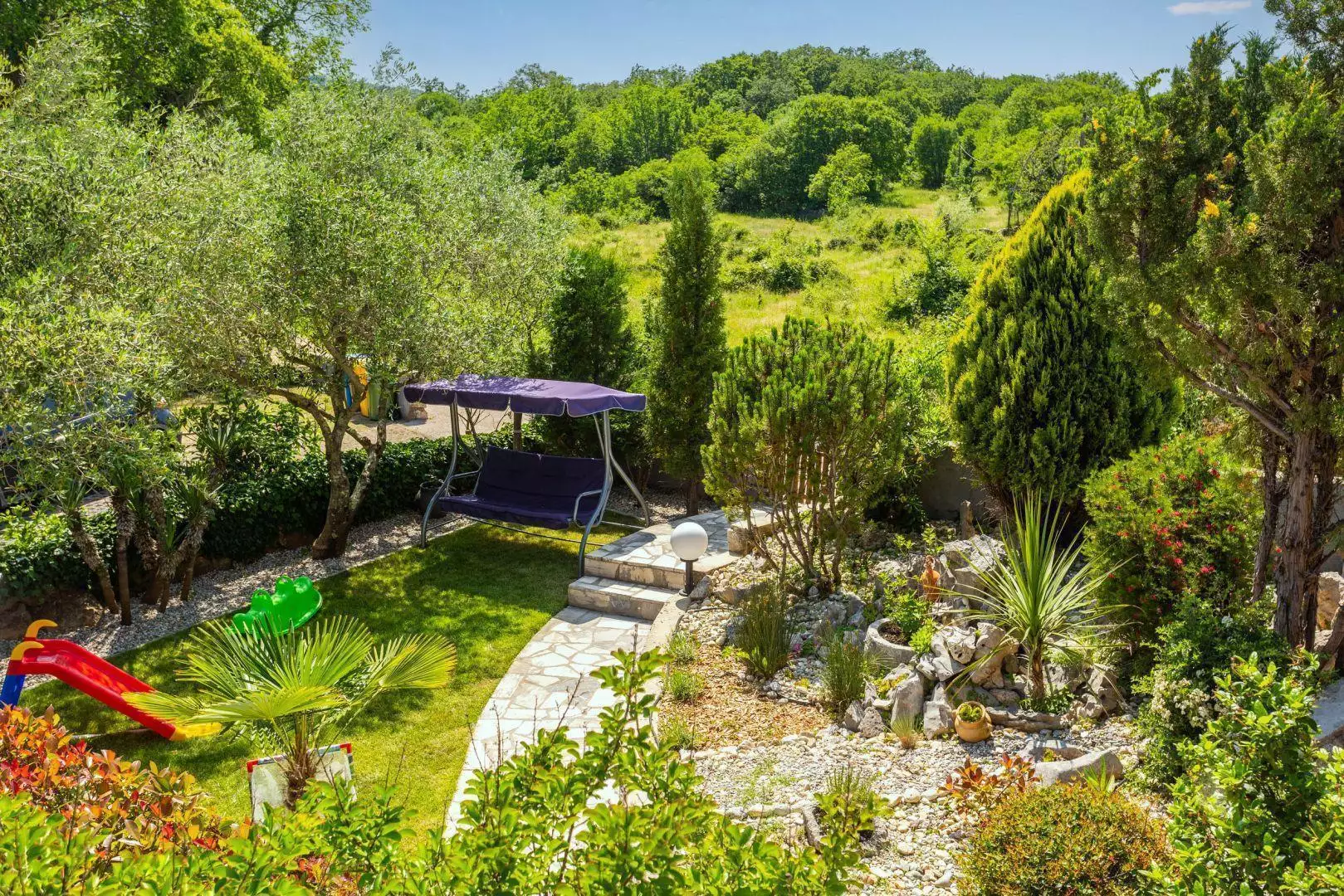 Villa 205m² in Croatia, Vrbnik. Priced at 570000€ rent photo-13