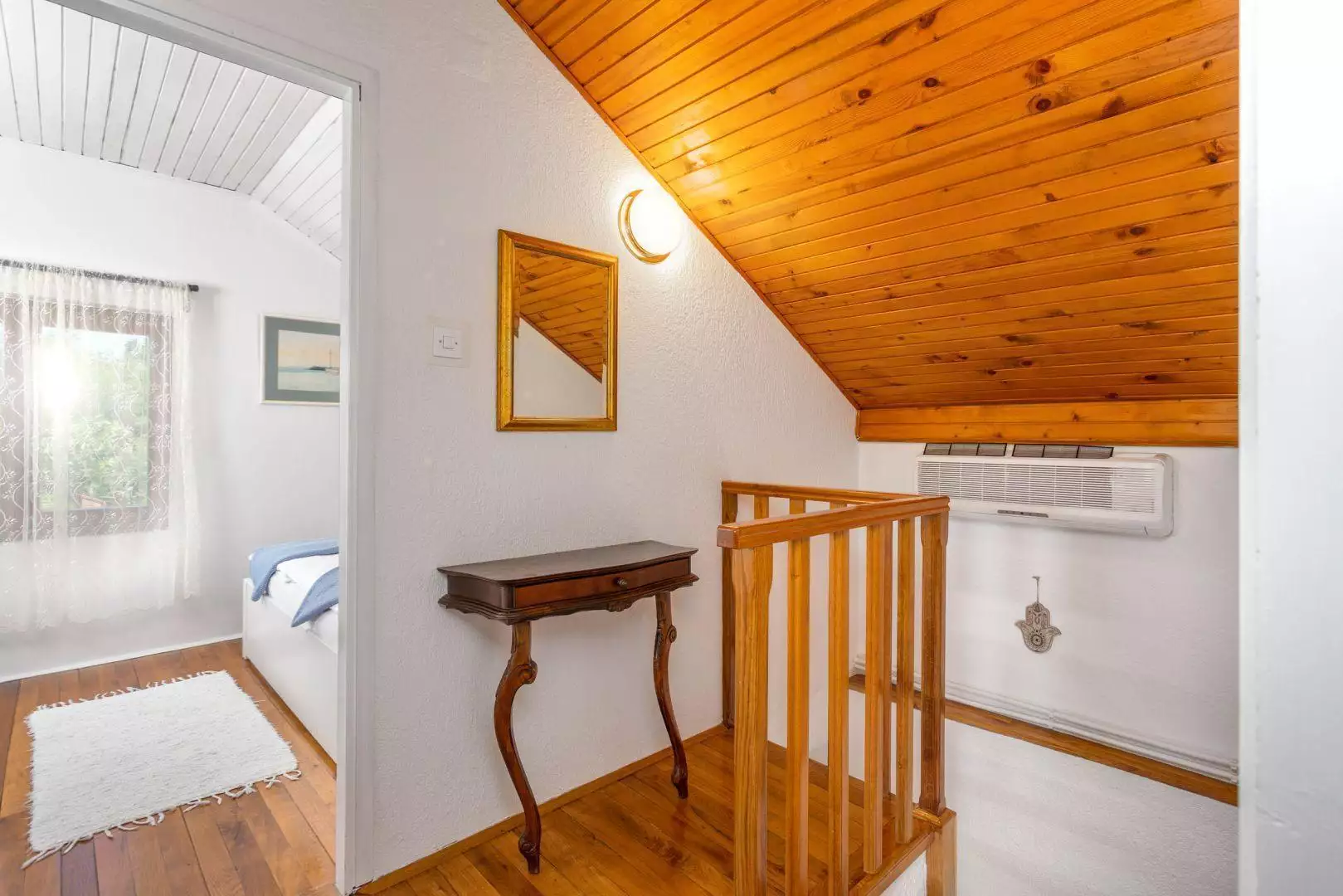 Villa 205m² in Croatia, Vrbnik. Priced at 570000€ rent photo-20