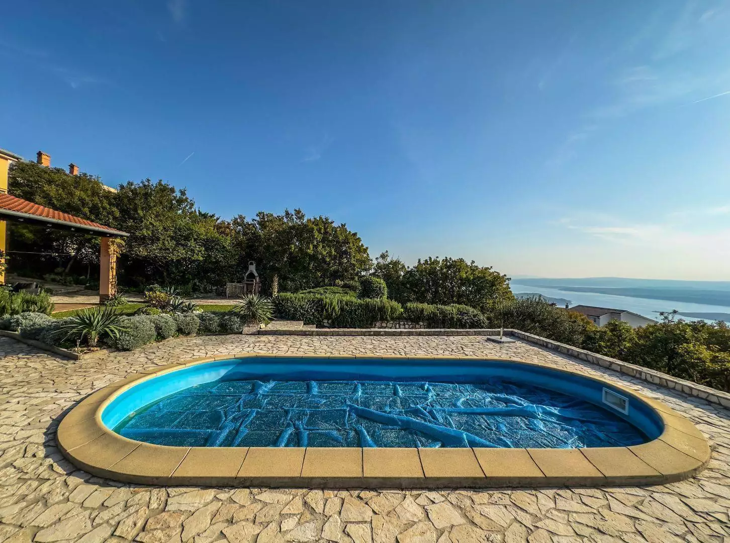 Villa 190m² in Croatia, Kraljevica. Priced at 575000€ rent photo-3