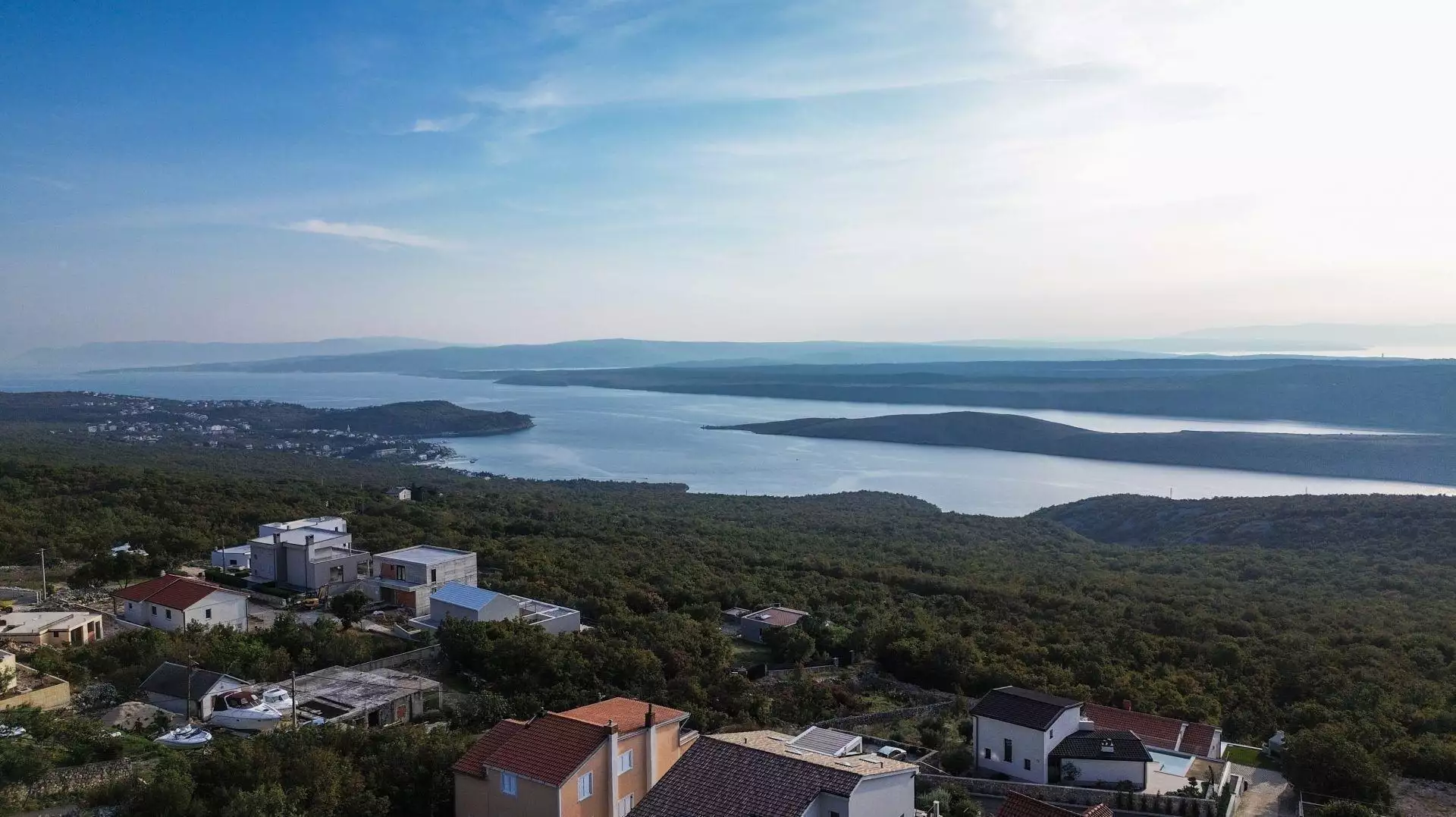 Villa 190m² in Croatia, Kraljevica. Priced at 575000€ rent photo-7