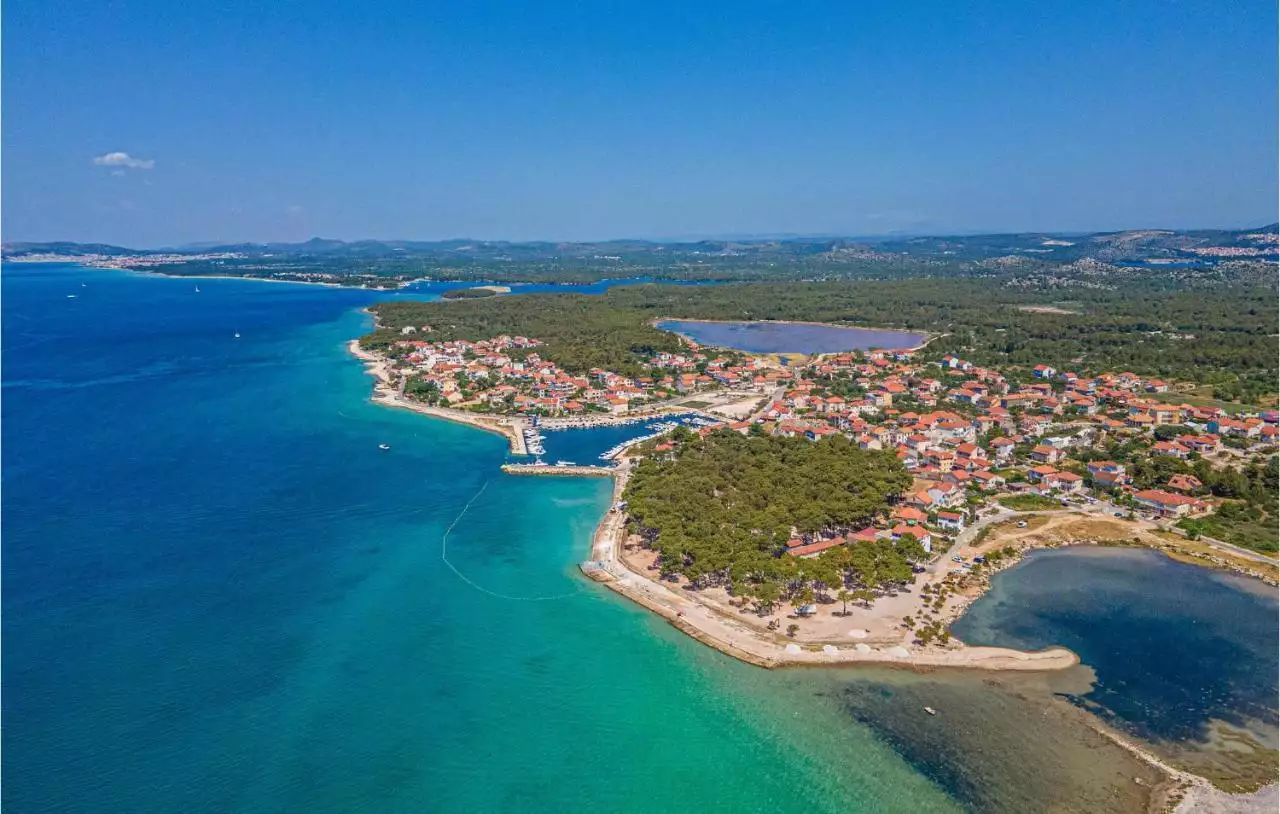 Hotels 470m² in Croatia, Sibenik. Priced at 1800000€ rent photo-8