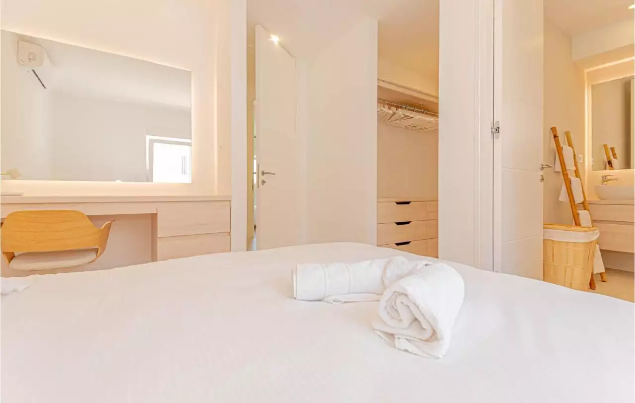 Hotels 470m² in Croatia, Sibenik. Priced at 1800000€ rent photo-22