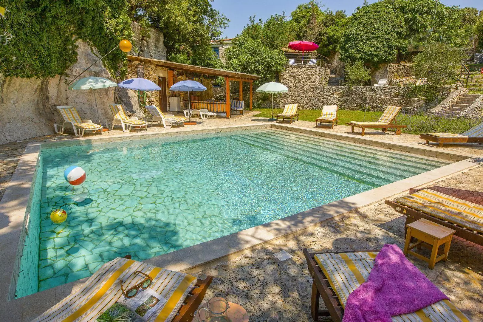 Villa 258m² in Croatia, Pula. Priced at 950000€ rent photo-2