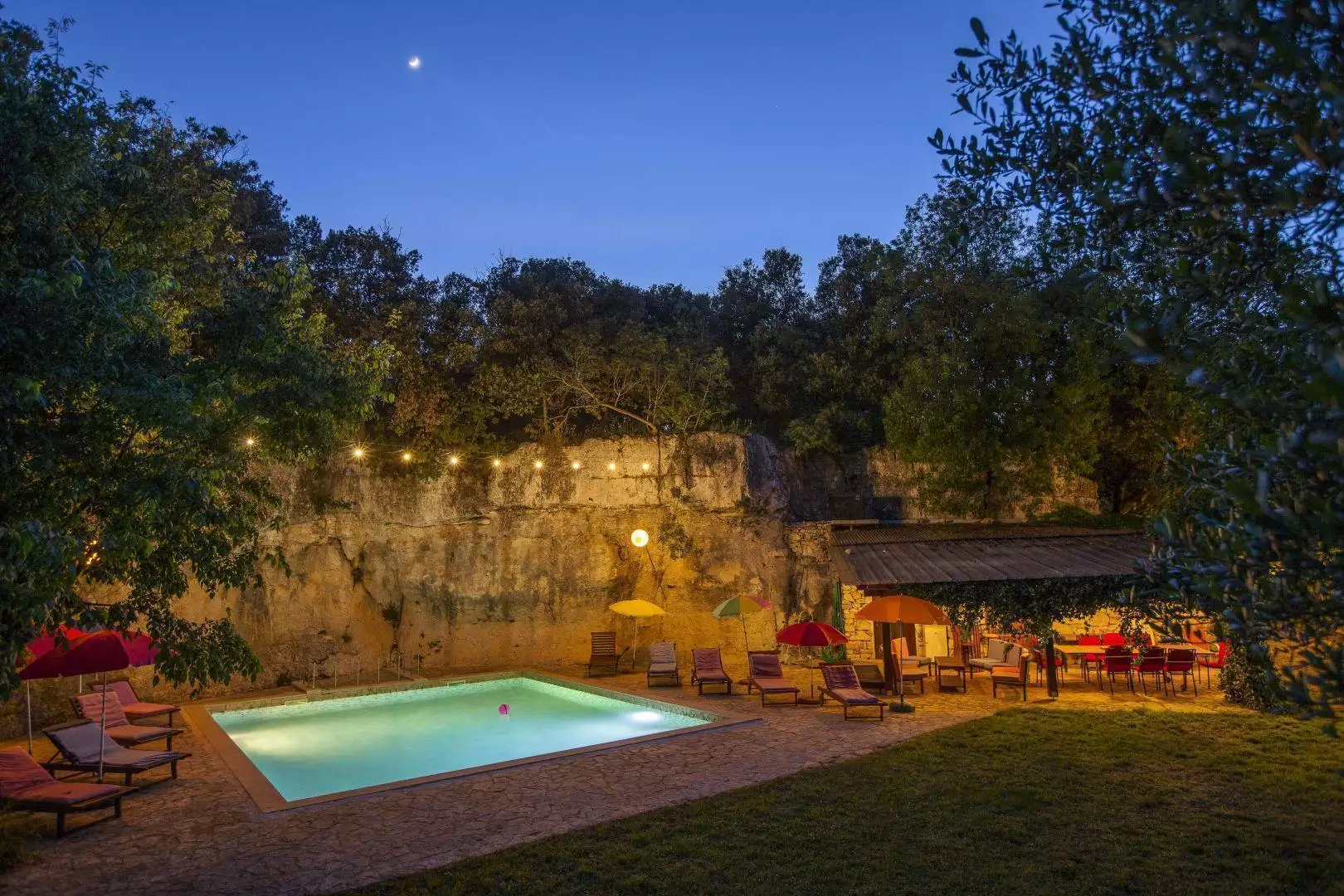Villa 258m² in Croatia, Pula. Priced at 950000€ rent photo-8