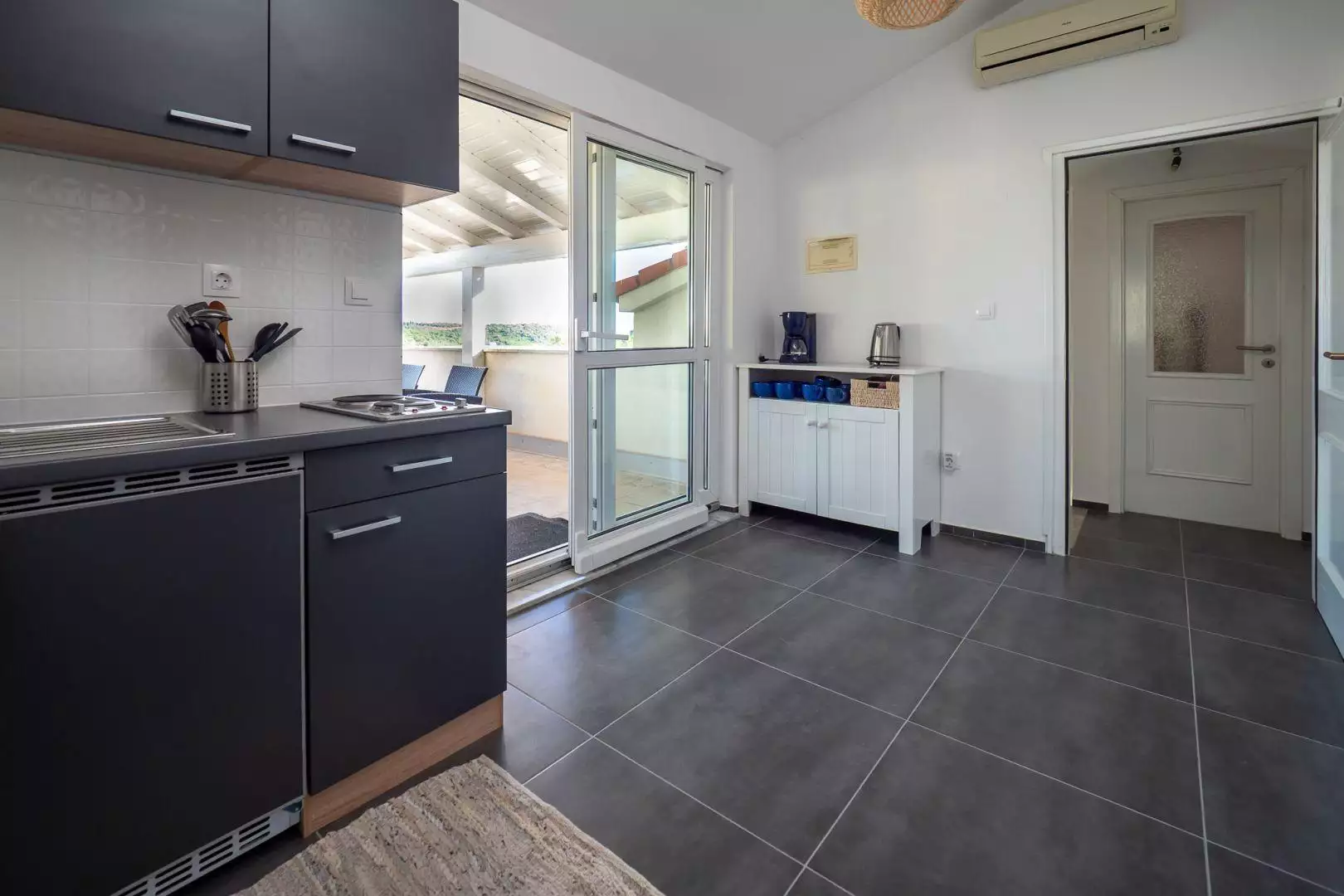 Hotels 420m² in Croatia, Banjole. Priced at 986000€ rent photo-13