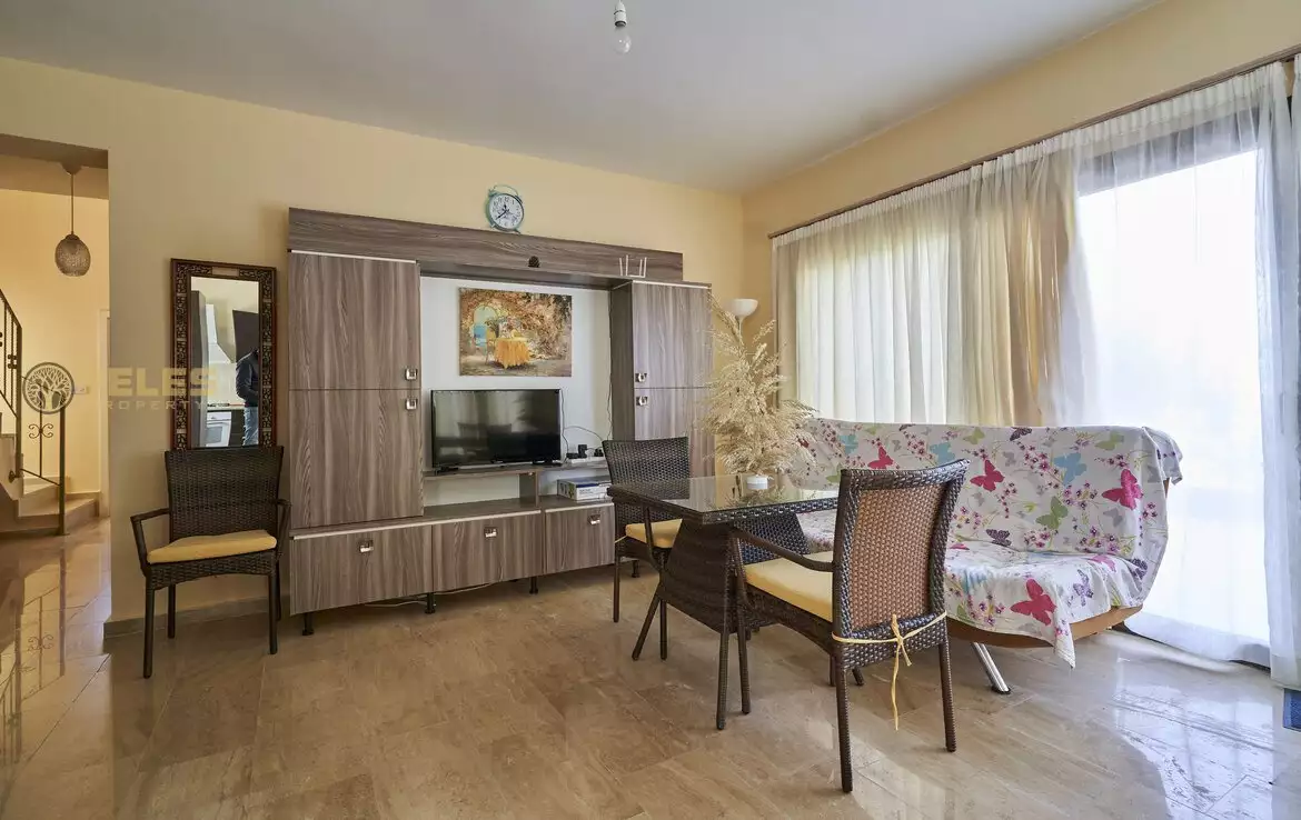 Villa 500m² in Cyprus, Esentepe. Priced at 257400€ rent photo-12