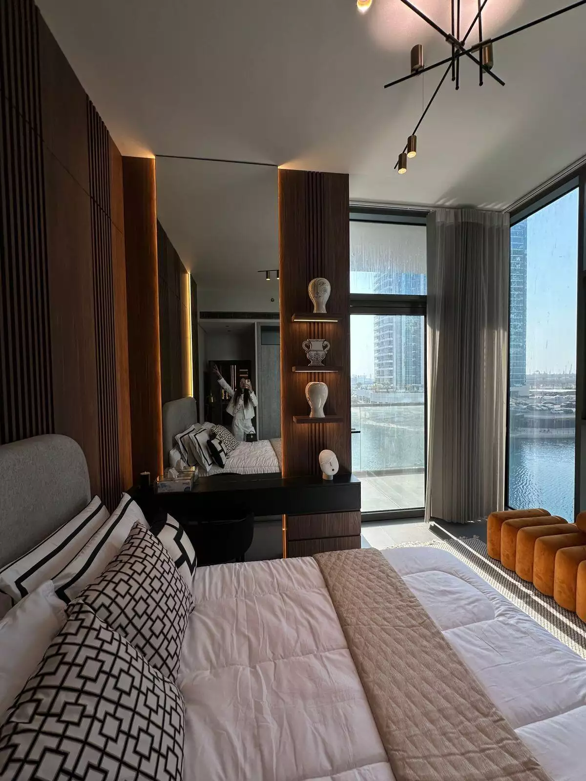 Flat 75m² in UAE, Dubai. Priced at 481365$ rent photo-2