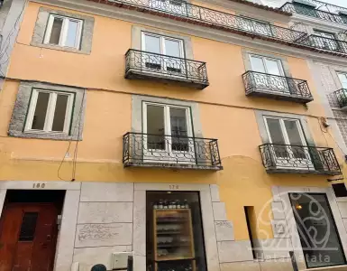 Buy in Spain for 650000€