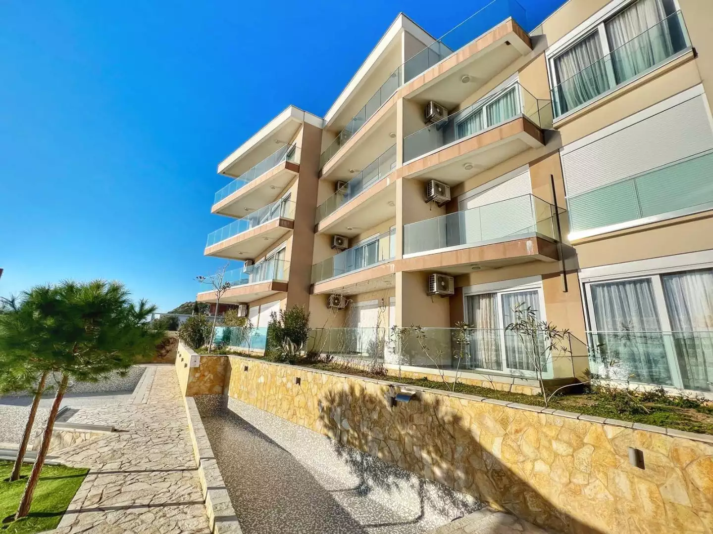 Flat 54m² in Montenegro, Dobra Voda. Priced at 170000€ rent photo-16