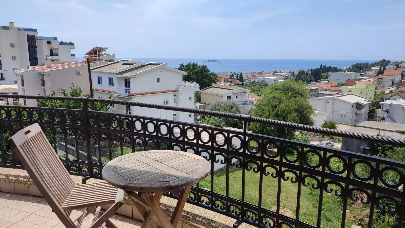 Villa 400m² in Montenegro, Bar. Priced at 1200000€ rent photo-25