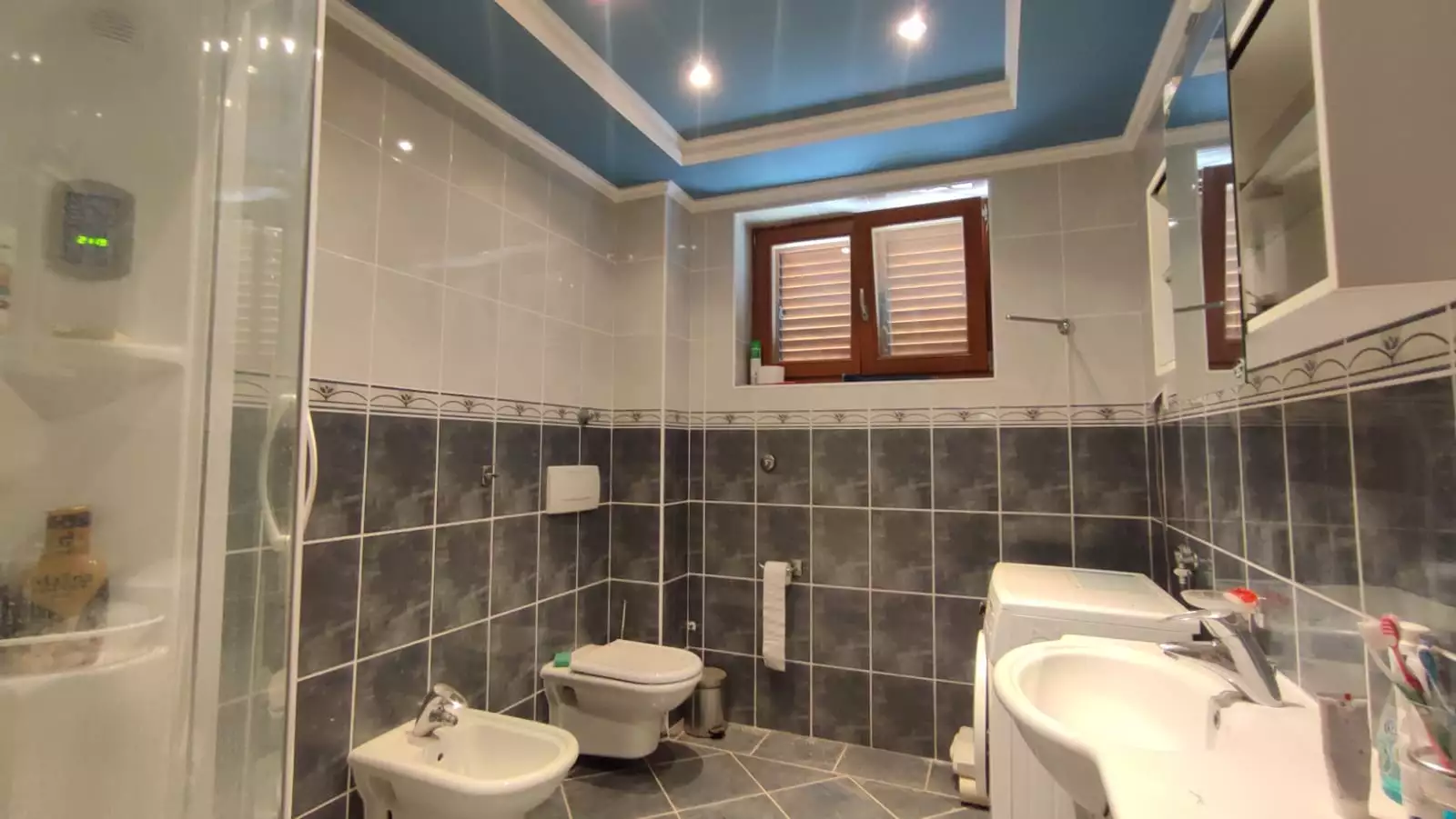 Villa 400m² in Montenegro, Bar. Priced at 1200000€ rent photo-28