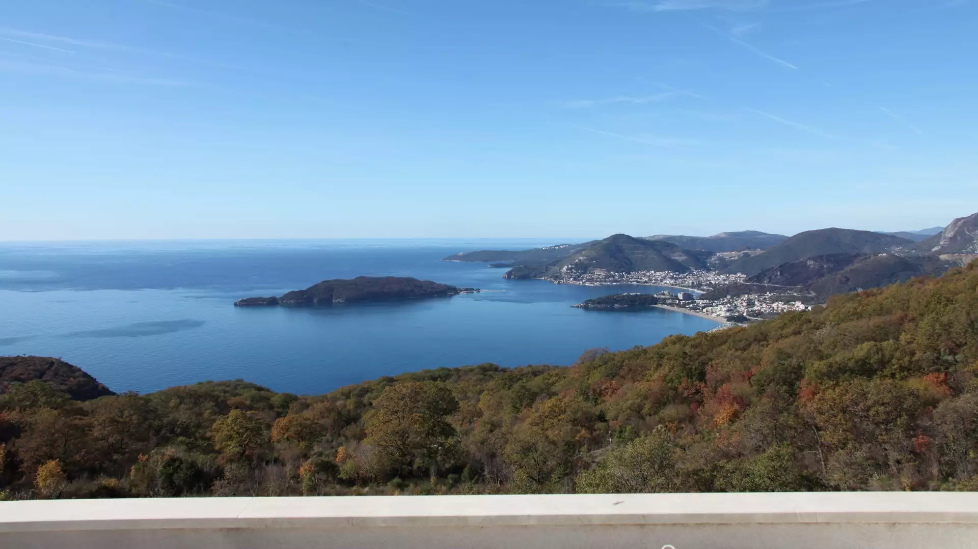 Villa 392m² in Montenegro, Sveti Stefan. Priced at 1850000€ rent photo-2