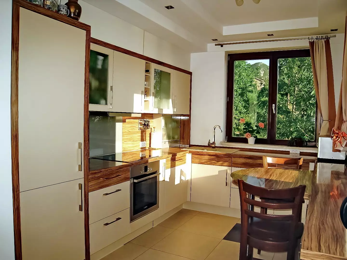 Villa 392m² in Montenegro, Sveti Stefan. Priced at 1850000€ rent photo-17