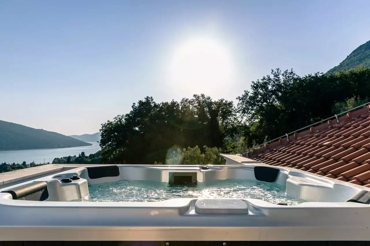 Flat 134m² in Montenegro, Denovici. Priced at 600000€ rent photo-10
