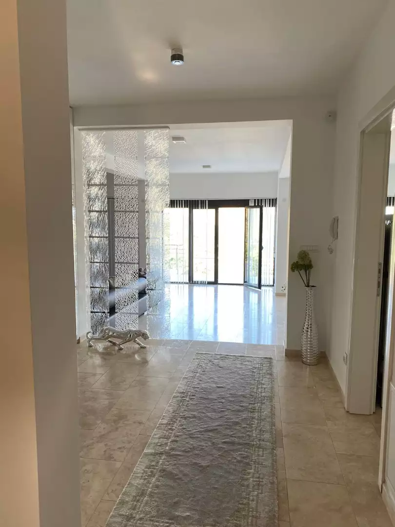 Villa 300m² in Montenegro, Bar. Priced at 780000€ rent photo-3