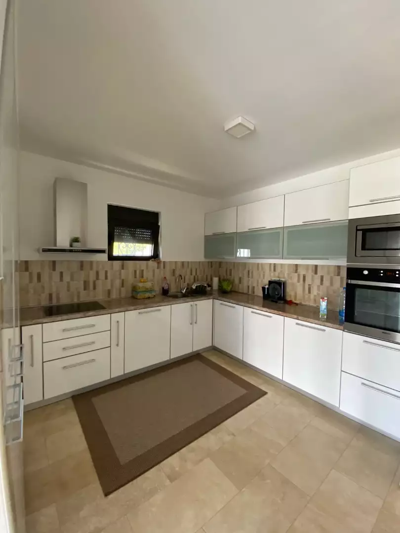 Villa 300m² in Montenegro, Bar. Priced at 780000€ rent photo-7