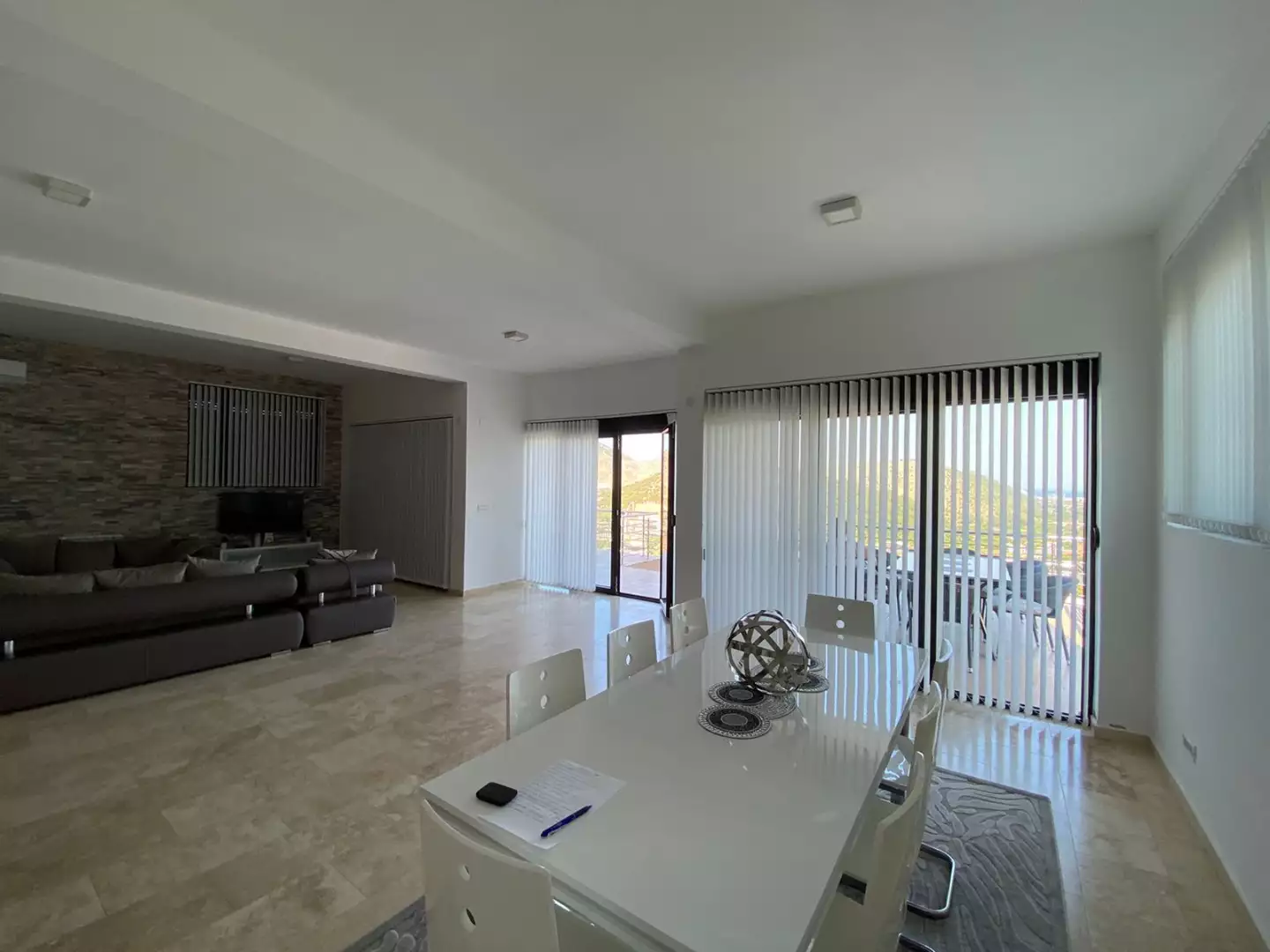 Villa 300m² in Montenegro, Bar. Priced at 780000€ rent photo-12