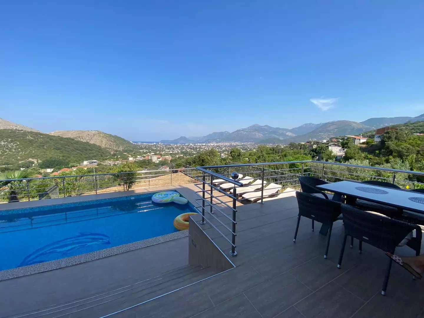 Villa 300m² in Montenegro, Bar. Priced at 780000€ rent photo-15