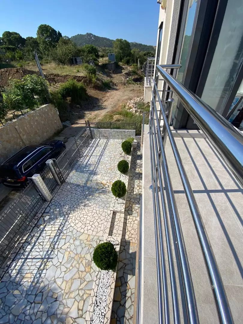Villa 300m² in Montenegro, Bar. Priced at 780000€ rent photo-43