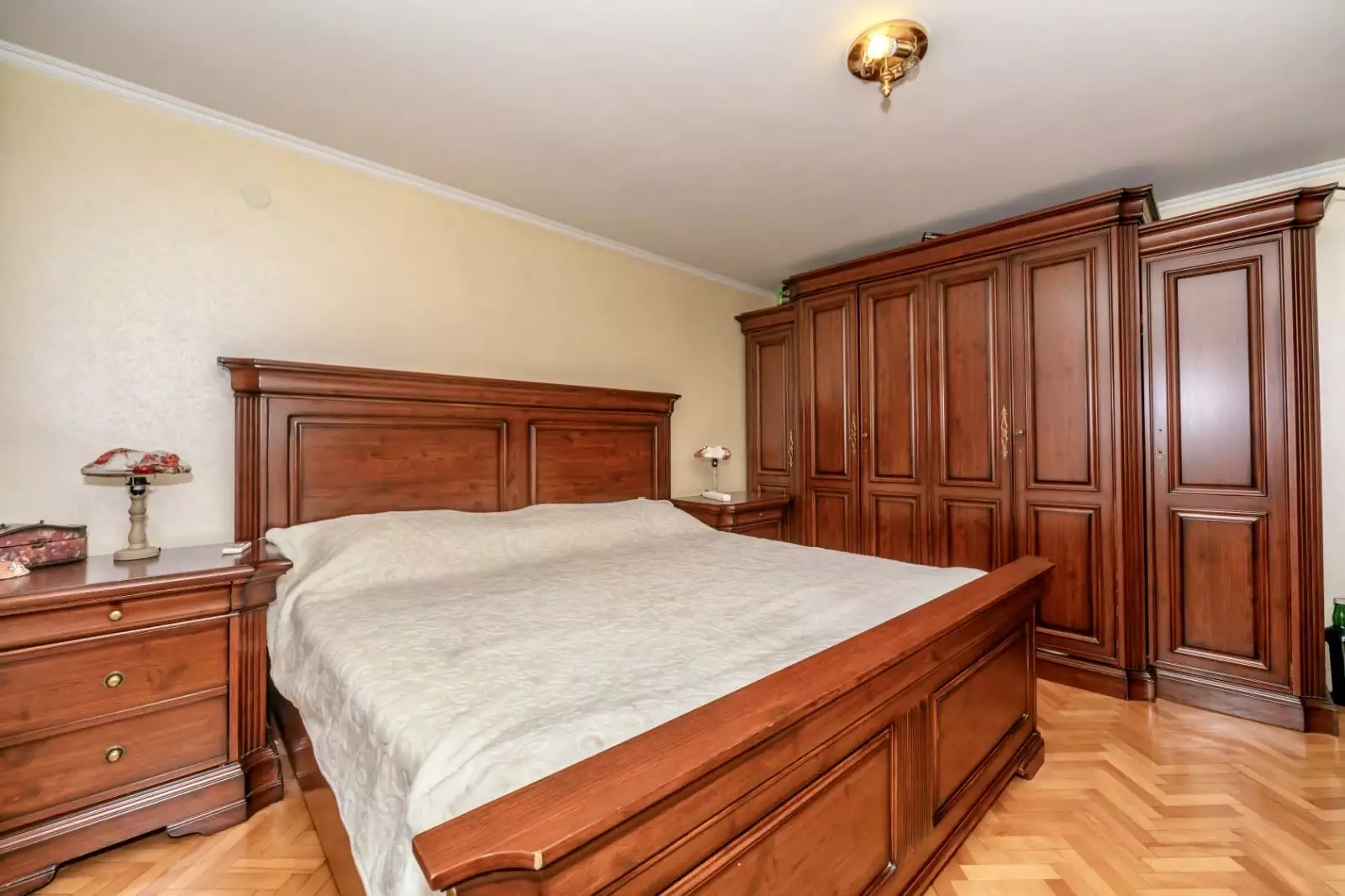 Flat 164m² in Spain, Barcelona. Priced at 300000€ rent photo-18