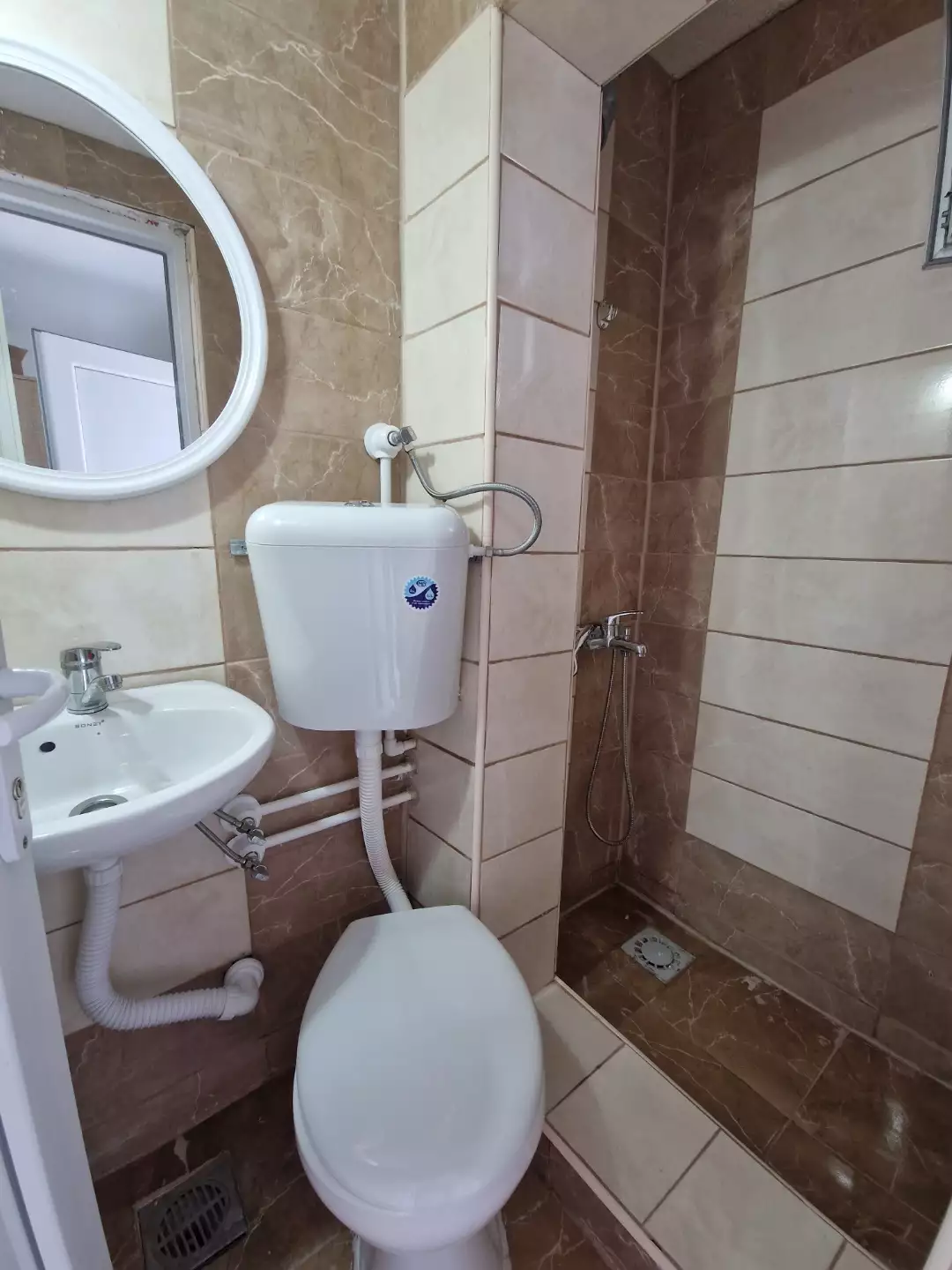 Hotels 146m² in Montenegro, Sutomore. Priced at 180000€ rent photo-5