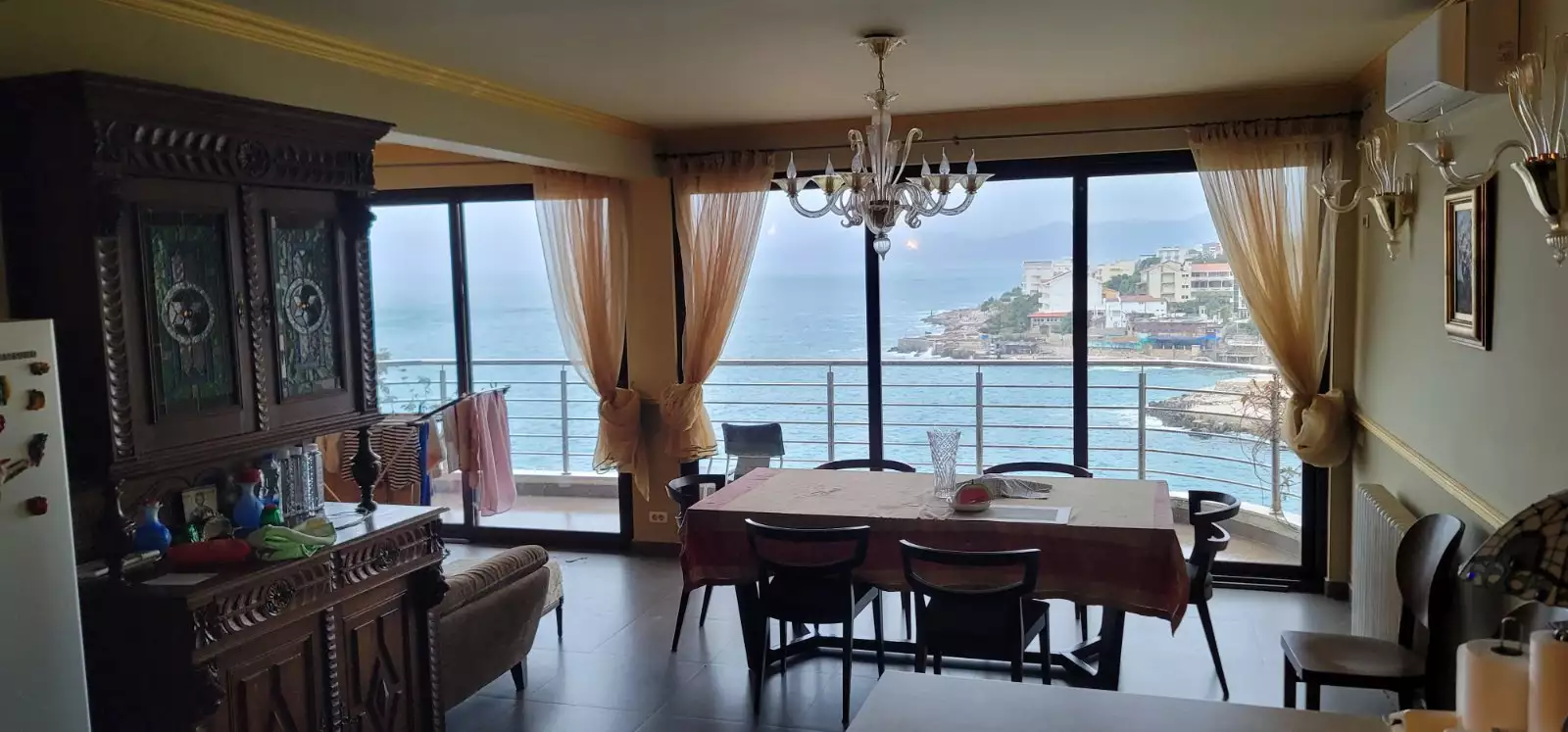 Villa 350m² in Montenegro, Utjeha. Priced at 690000€ rent photo-1