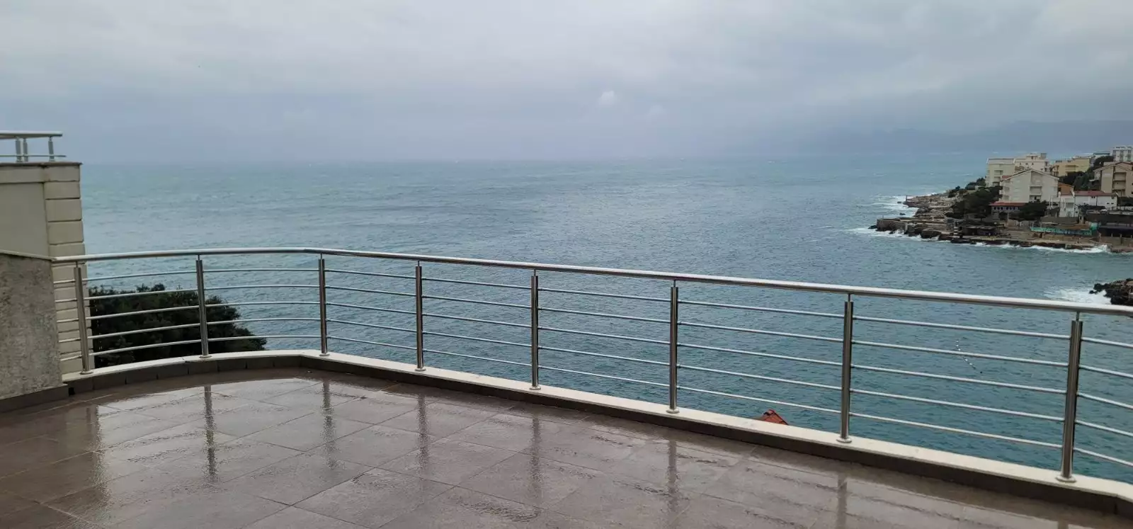 Villa 350m² in Montenegro, Utjeha. Priced at 690000€ rent photo-36