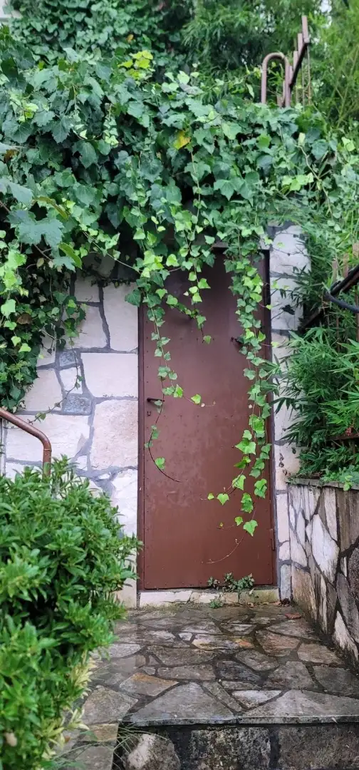 Villa 350m² in Montenegro, Utjeha. Priced at 690000€ rent photo-50