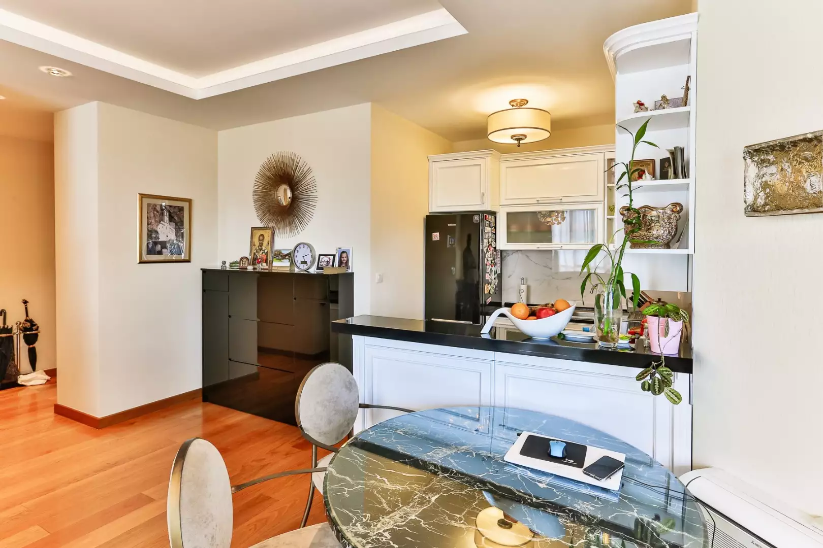 Flat 72m² in Montenegro, Budva. Priced at 340000€ rent photo-5