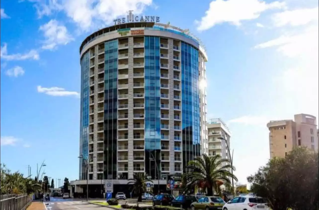 Flat 67m² in Montenegro, Budva. Priced at 260000€ rent photo-2