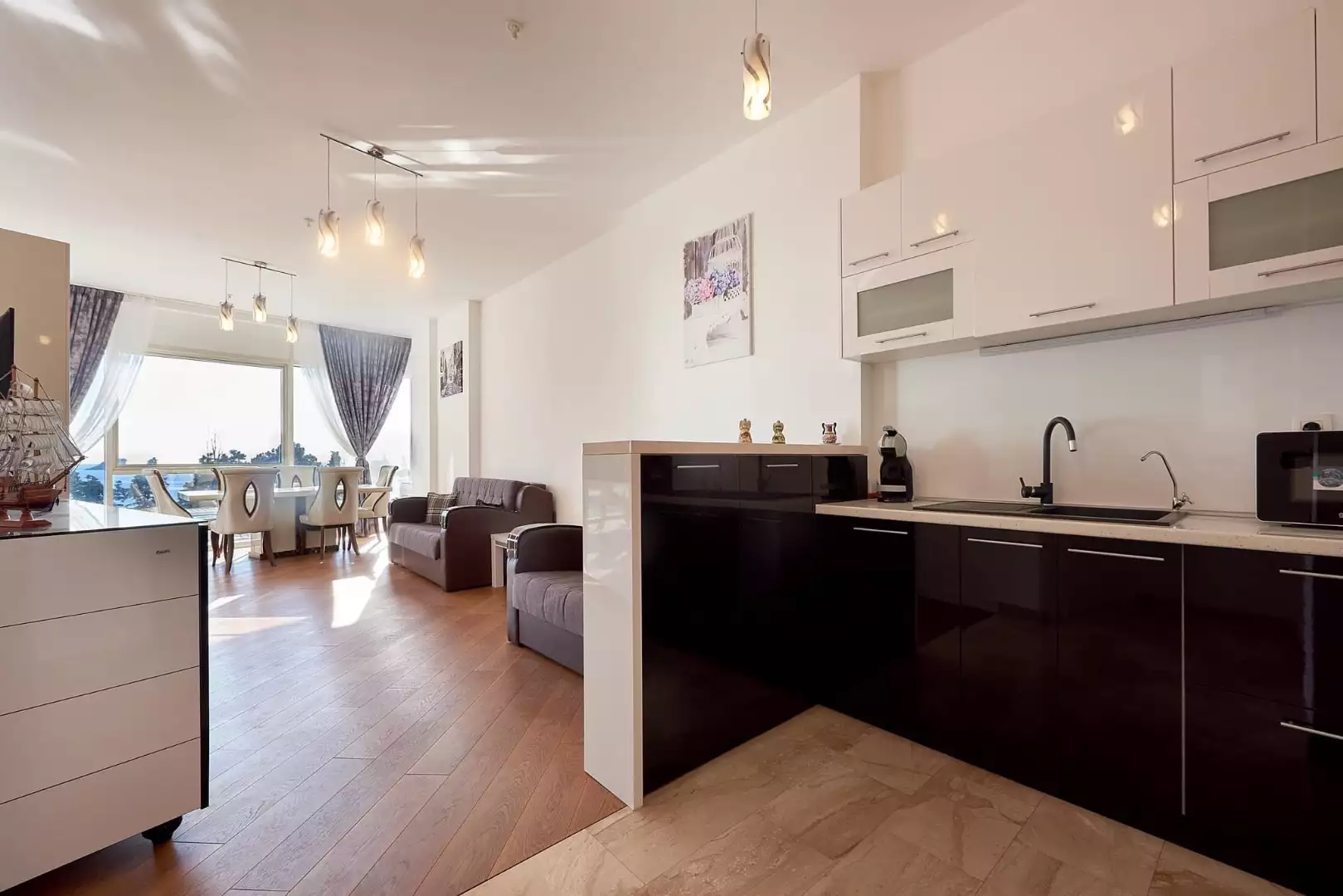 Flat 67m² in Montenegro, Budva. Priced at 260000€ rent photo-5
