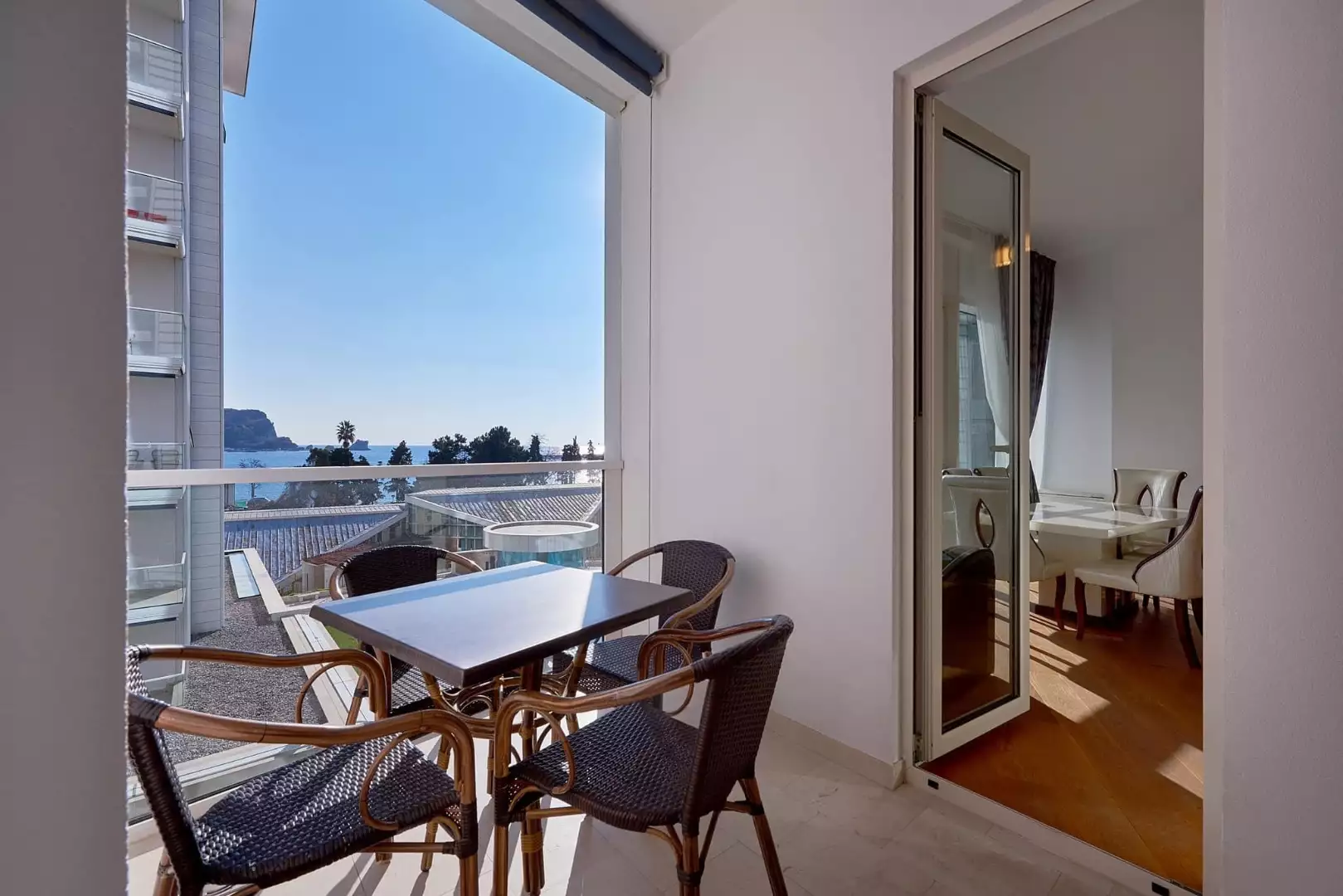 Flat 67m² in Montenegro, Budva. Priced at 260000€ rent photo-11
