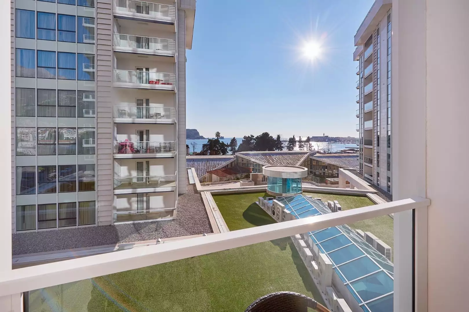 Flat 67m² in Montenegro, Budva. Priced at 260000€ rent photo-13