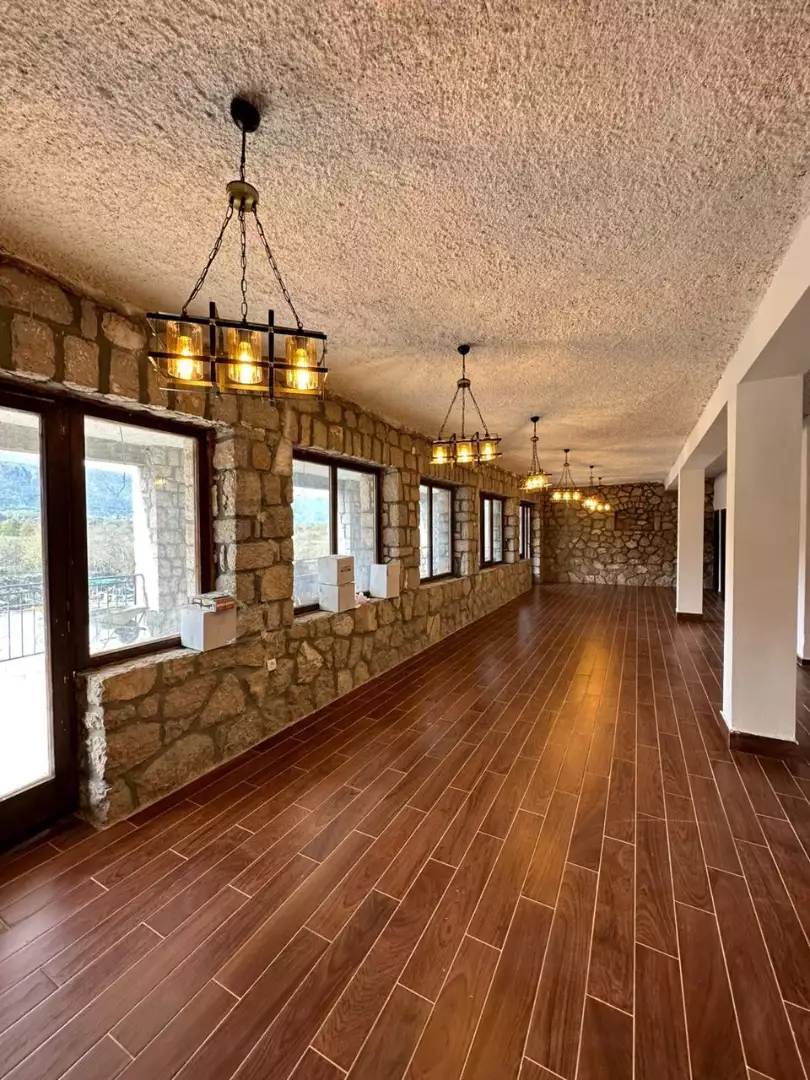 Hotels 400m² in Montenegro, Danilovgrad. Priced at 280000€ rent photo-1
