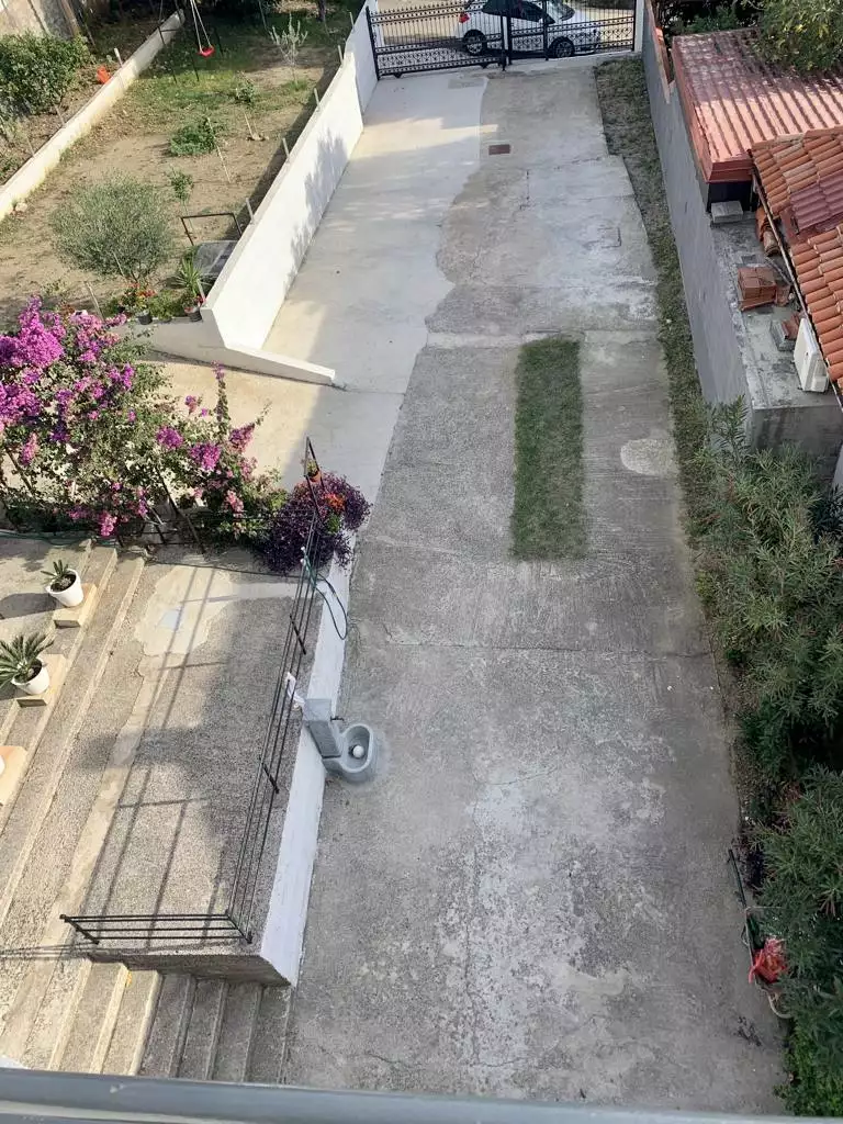 Villa 400m² in Montenegro, Sutomore. Priced at 600000€ rent photo-3