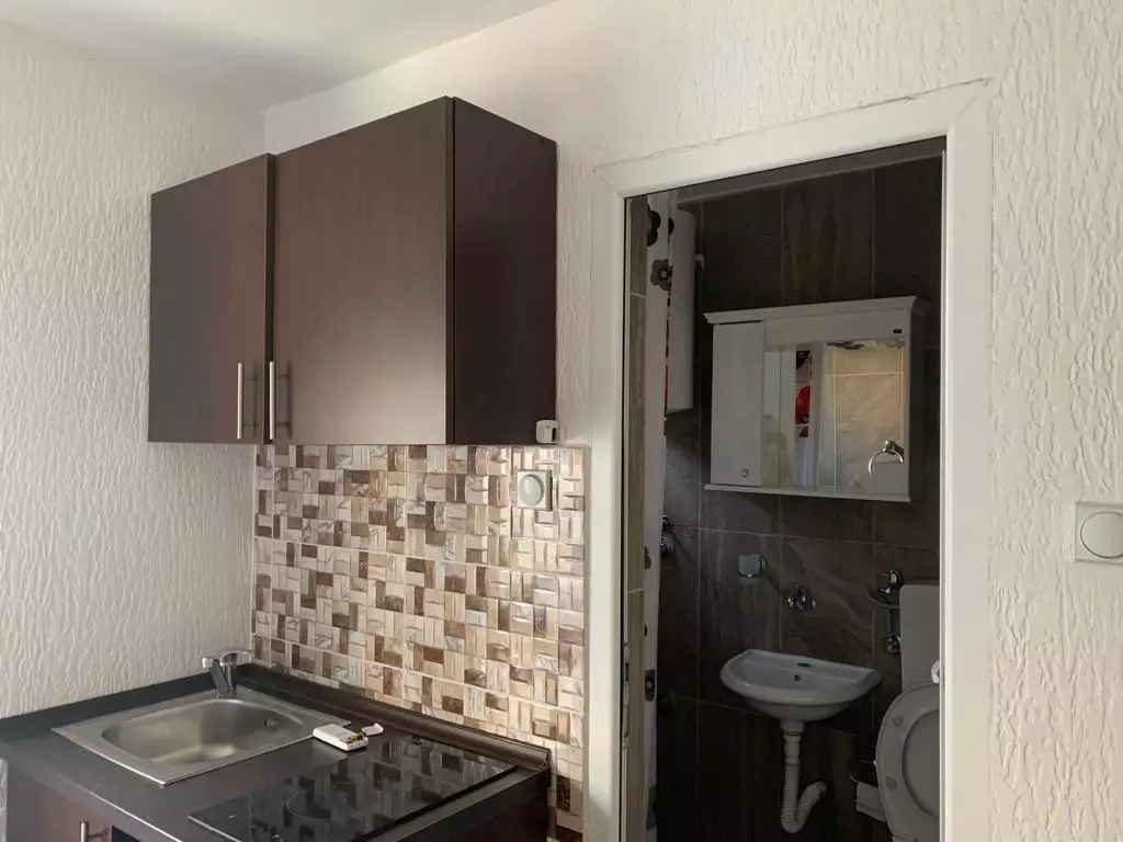 Villa 400m² in Montenegro, Sutomore. Priced at 600000€ rent photo-18