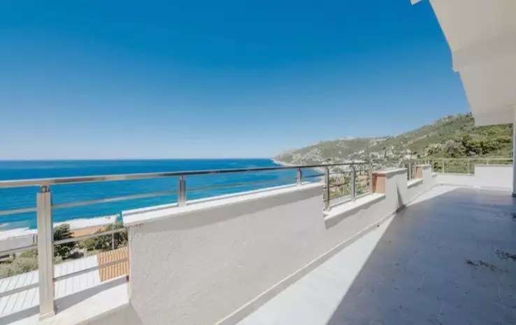 Flat 155m² in Montenegro, Dobra Voda. Priced at 225000€ rent photo-8
