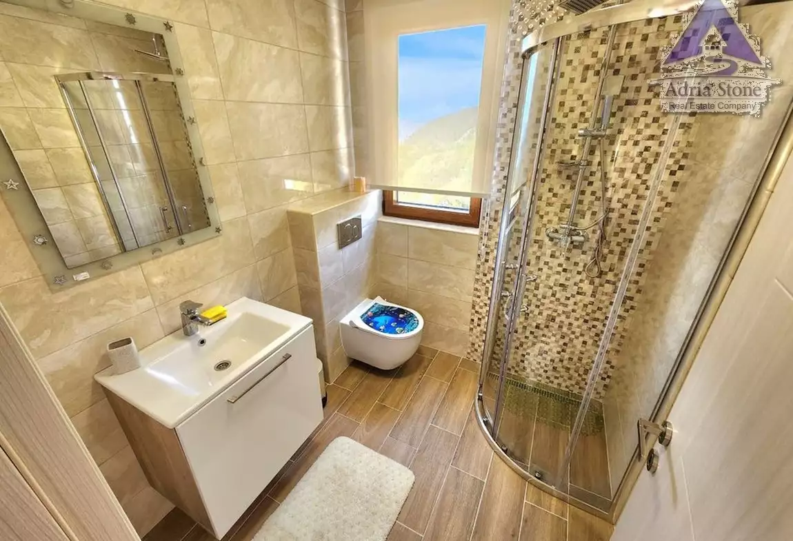 Villa 199m² in Montenegro, Budva. Priced at 750000€ rent photo-5