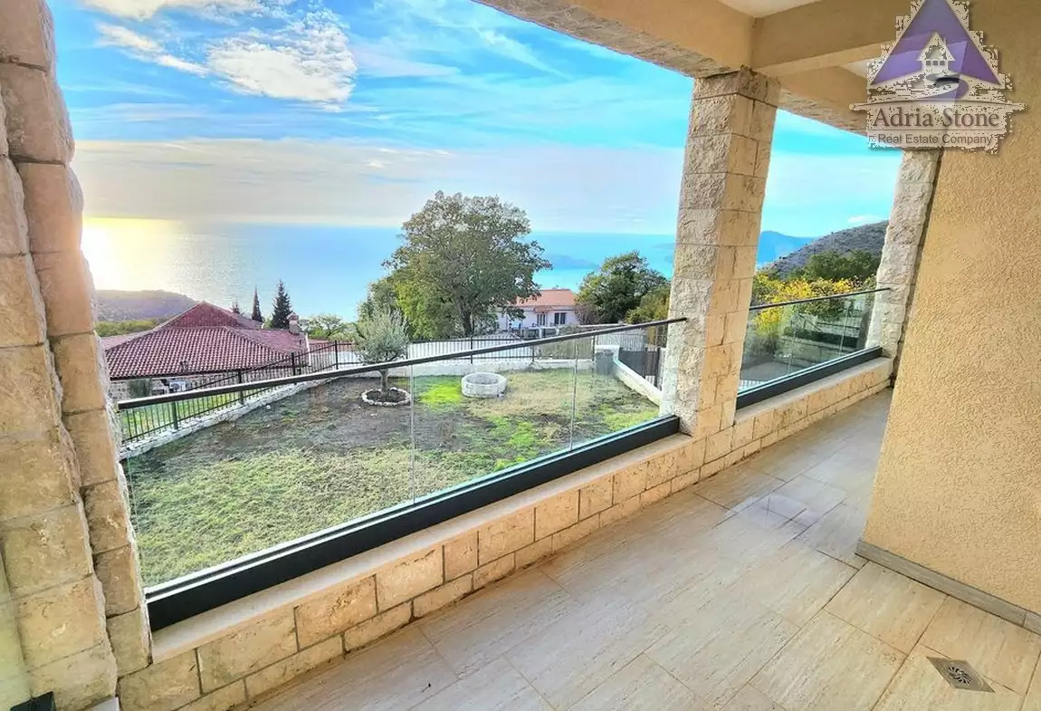 Villa 199m² in Montenegro, Budva. Priced at 750000€ rent photo-20