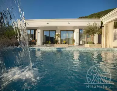 Buy in Montenegro for 1000000€