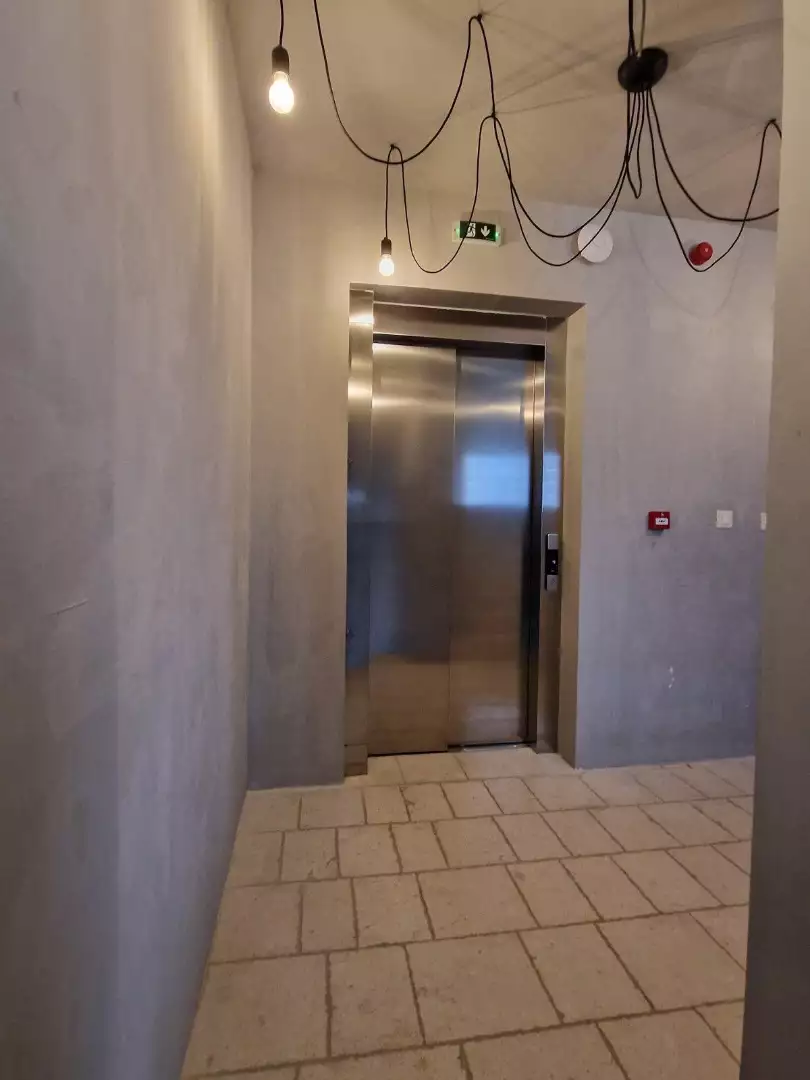 Flat 403m² in Montenegro, Kotor. Priced at 630000€ rent photo-9