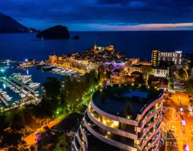 Buy in Montenegro for 1380000€