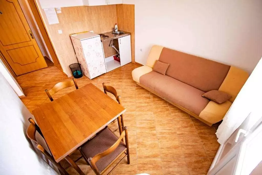 Hotels 340m² in Montenegro, Dobra Voda. Priced at 300000€ rent photo-9