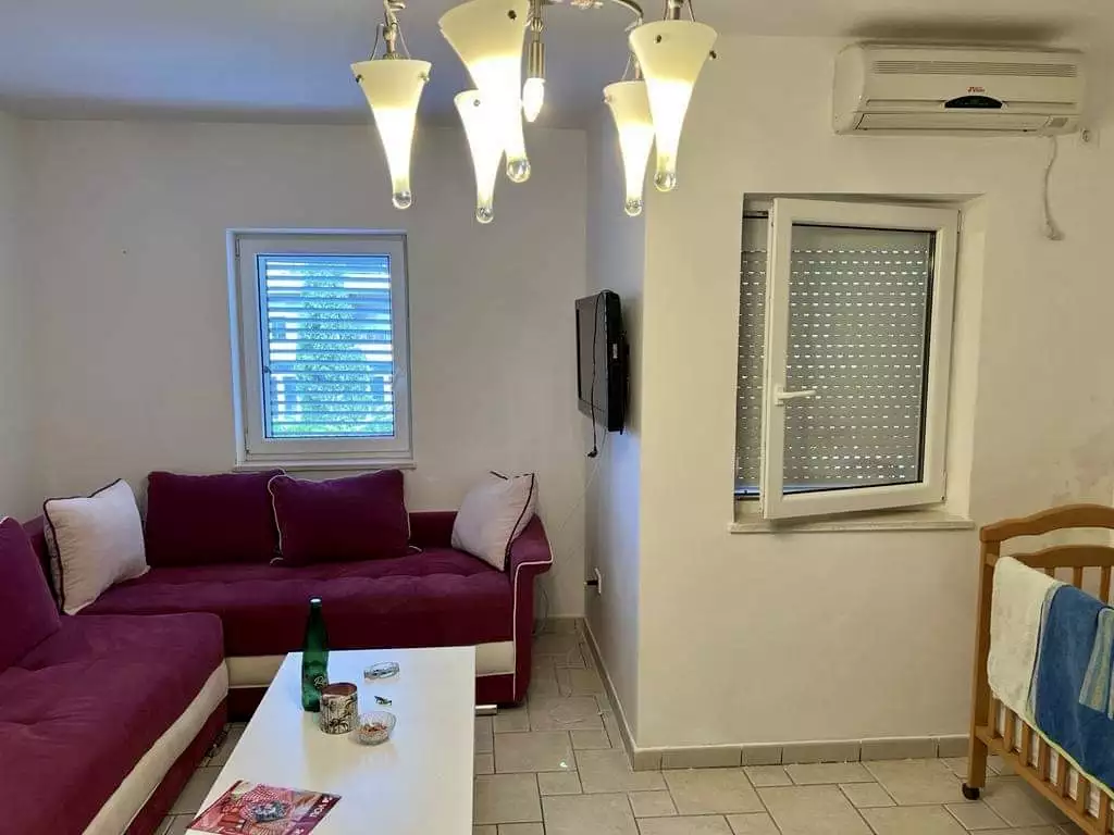 Flat 100m² in Montenegro, Petrovac. Priced at 270000€ rent photo-1